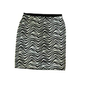WHBM White House Black Market Size XL Reversible Pencil Skirt NWT $89